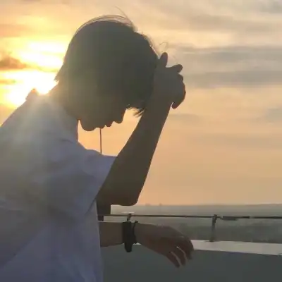 公奥婷